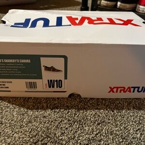 XTRATUF Women's Sharkbyte Canvas Shoes - Camo- NIB never worn
